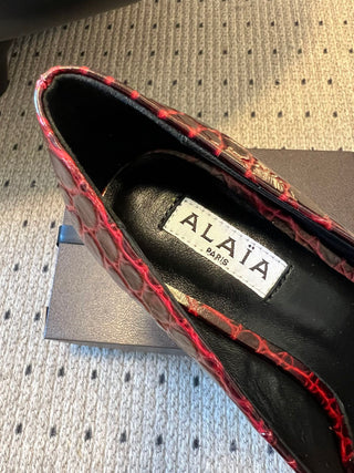 Alai* New Crocodile-Patterned Pointed-Toe High Heels