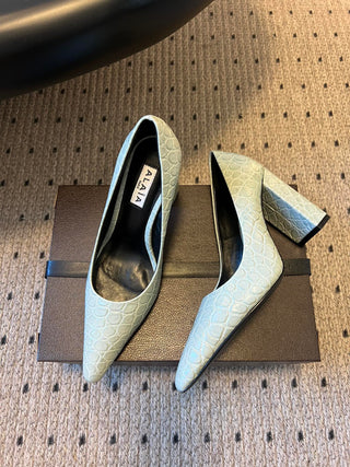 Alai* New Crocodile-Patterned Pointed-Toe High Heels