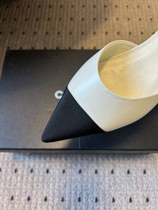 Chane*  Pointed Toe Color Block Pearl Chain Mary Jane Shoes