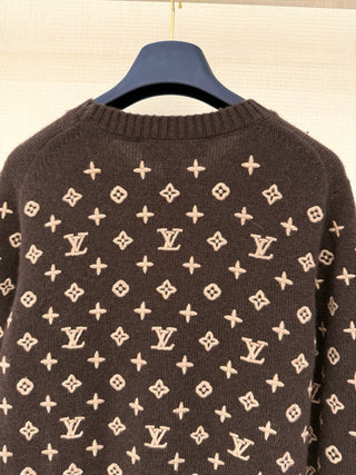 1V New Embroidered Jacquard Pullover Sweater