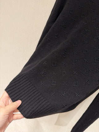 1V New Embroidered Jacquard Pullover Sweater