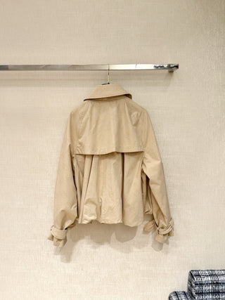Chane* Métiers d'Art Collection New Arrival: Subtle Pattern Logo Short Trench Coat