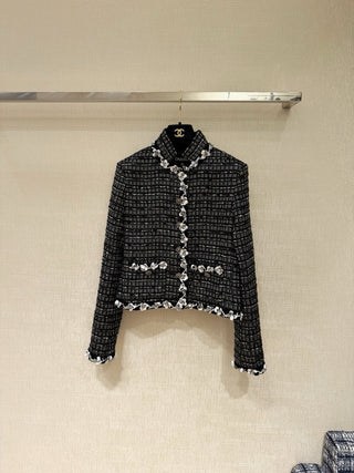 CHANE* Autumn/Winter Métiers d'Art Collection Tweed Jacket with Silk Lining