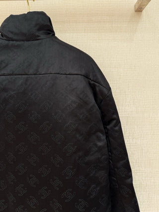 Chanel* 25A Métiers d'Art collection new arrival: Black and white all-over print silk jacquard cotton coat with subtle pattern.