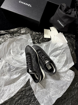 26 new sports and casual shoes