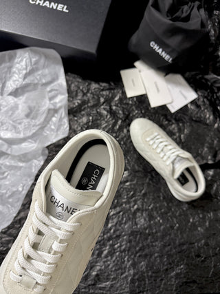 26 new sports and casual shoes