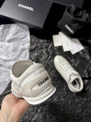 26 new sports and casual shoes