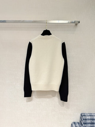 Chane* 25N Deer Jacquard Crew Neck Cashmere Wool Sweater