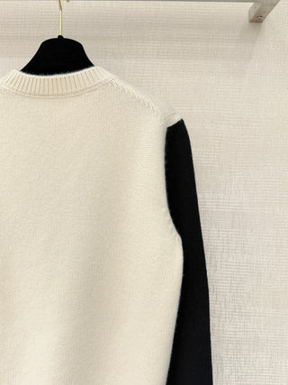 Chane* 25N Deer Jacquard Crew Neck Cashmere Wool Sweater