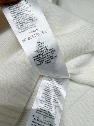 GU⭐️⭐️I intarsia letter sweater