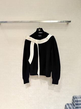Chane 25K Crew Neck Exquisite Bow Knit Top