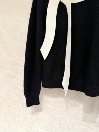 Chane 25K Crew Neck Exquisite Bow Knit Top