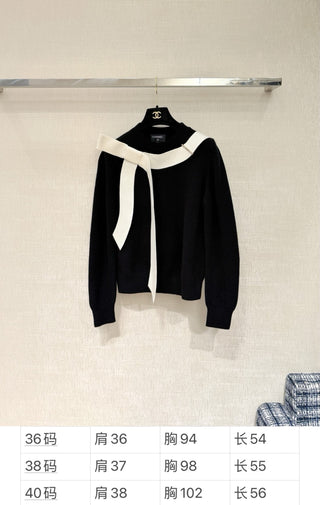 Chane 25K Crew Neck Exquisite Bow Knit Top