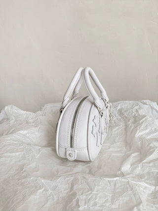 bowling bag in white.