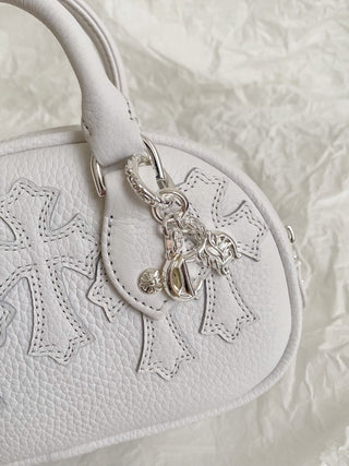 bowling bag in white.