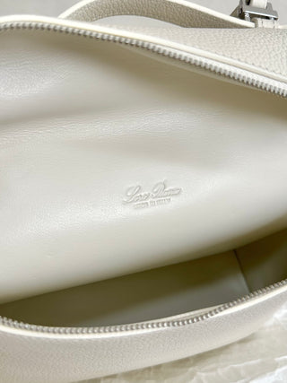 Backpack, White (with silver buckle)