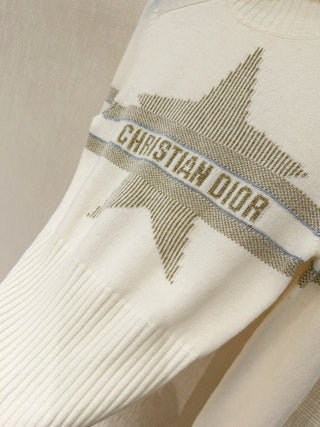 Dio* Premium Quality Ski Collection Gold Five-Pointed Star Cashmere Wool Collar Knit Sweater