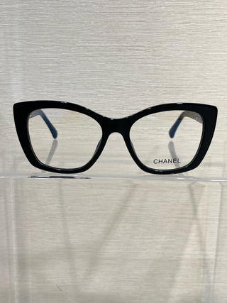 chane *eye pattern with double C frame