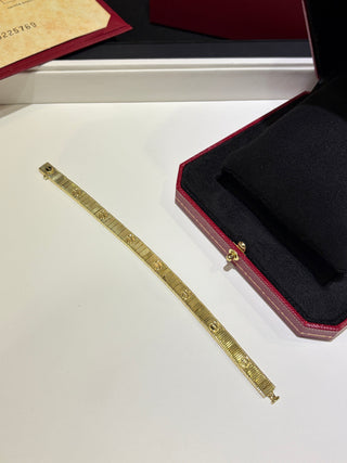 New screw chain gold bracelet