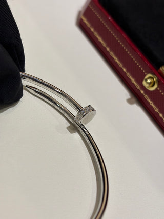 New diamond-studded thin nail silver and white gold bracelet