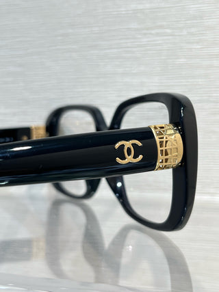 Square frame, super high-value, natural-looking glasses frame