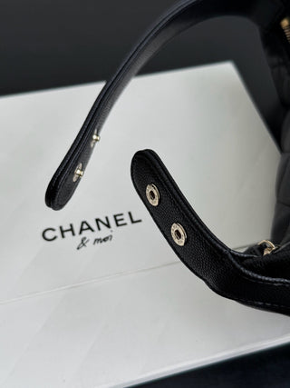Chane Diamond buckle lunch box bag