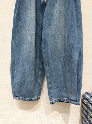 26SS Early Spring New Arrival: Pleated Wide-Leg Jeans with Belt