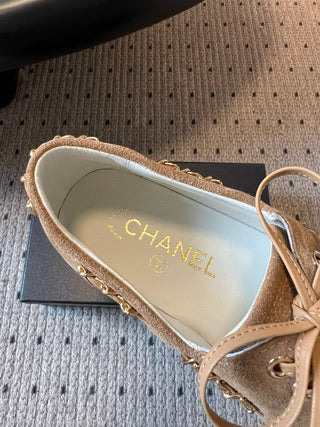 Thin-soled color-blocked lace-up casual shoes