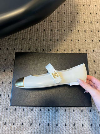 Round Toe Patchwork Style Flat Mary Jane Shoes