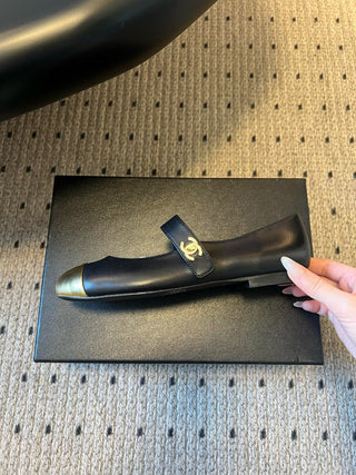 Round Toe Patchwork Style Flat Mary Jane Shoes