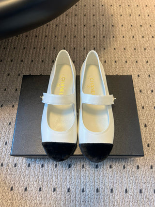 Chanel* Round Toe Patchwork Style Flat Mary Jane Shoes