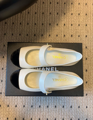 Round Toe Patchwork Style Flat Mary Jane Shoes