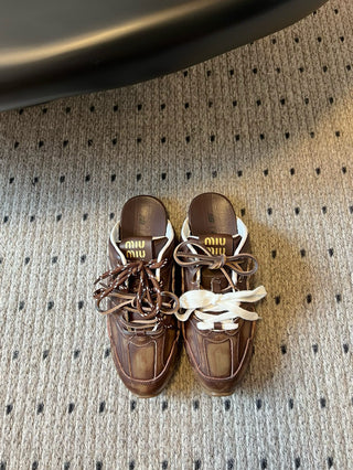 Miu Mi* x New Balanc* Sneaker Slip-on