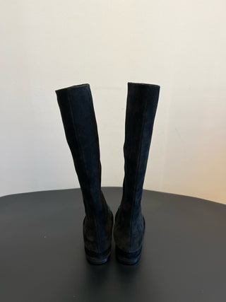 Chane* new suede boots