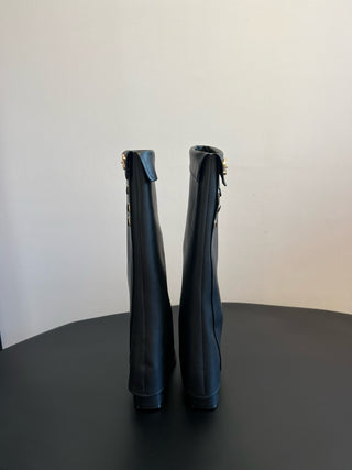Chane * Round Toe Chunky Heel Trouser Boots