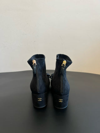Chane* bow-embellished block-heeled ankle boots