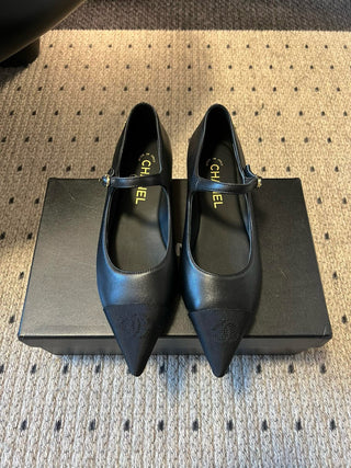 Chane* Pointed-Toe Panelled Mary Janes