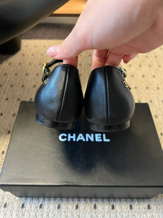 Chane* Pointed-Toe Panelled Mary Janes