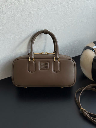 mi⭐️mi⭐️green  bowling bag