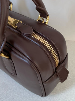 mi⭐️mi⭐️ Brown Bowling Bag