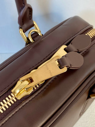 mi⭐️mi⭐️ Brown Bowling Bag