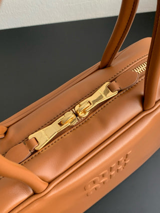 mi⭐️mi⭐️Small Cognac Briefcase