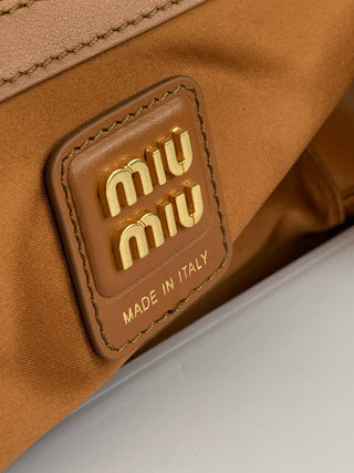 mi⭐️mi⭐️Small Cognac Briefcase