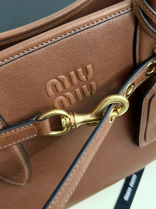 mi⭐️mi⭐️ Retro Tote Bag, Horizontal Brown