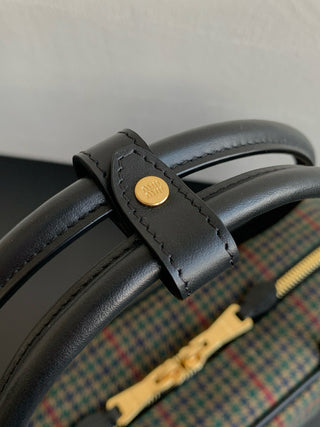 mi⭐️mi⭐️ Houndstooth briefcase, black