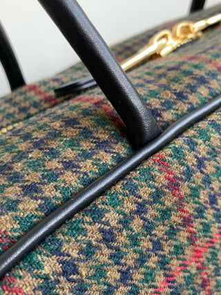 mi⭐️mi⭐️ Houndstooth briefcase, black