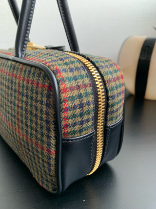 mi⭐️mi⭐️ Houndstooth Bowling Bag (Black)