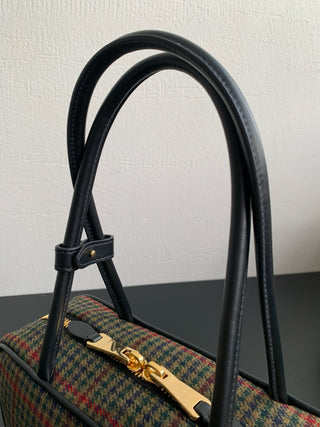 mi⭐️mi⭐️ Houndstooth Bowling Bag (Black)