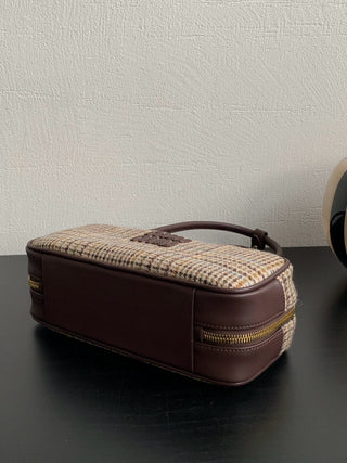 mi⭐️mi⭐️ Houndstooth Bowling Bag Beige