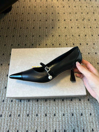 Jimmy Cho* Vintage Elegant Mary Jane Pointed Toe Pumps